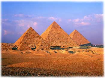 Keops Piramidi (Mısır Piramitleri)